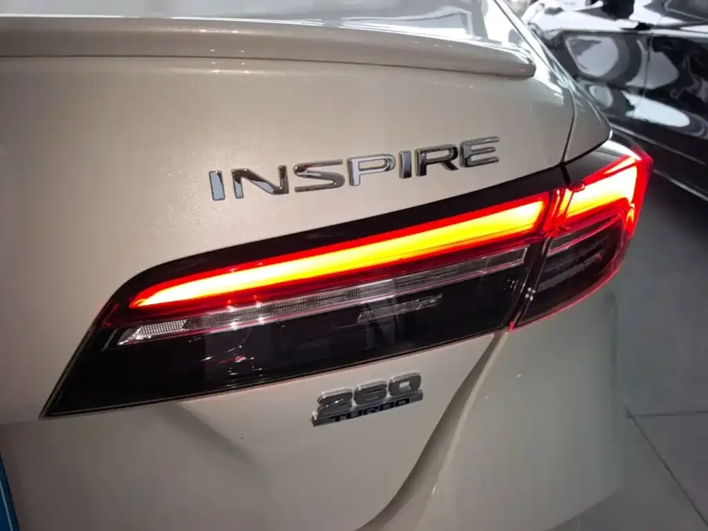 Honda Inspire — фото 9