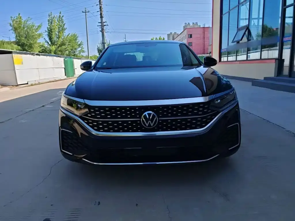 Volkswagen Passat — фото 4