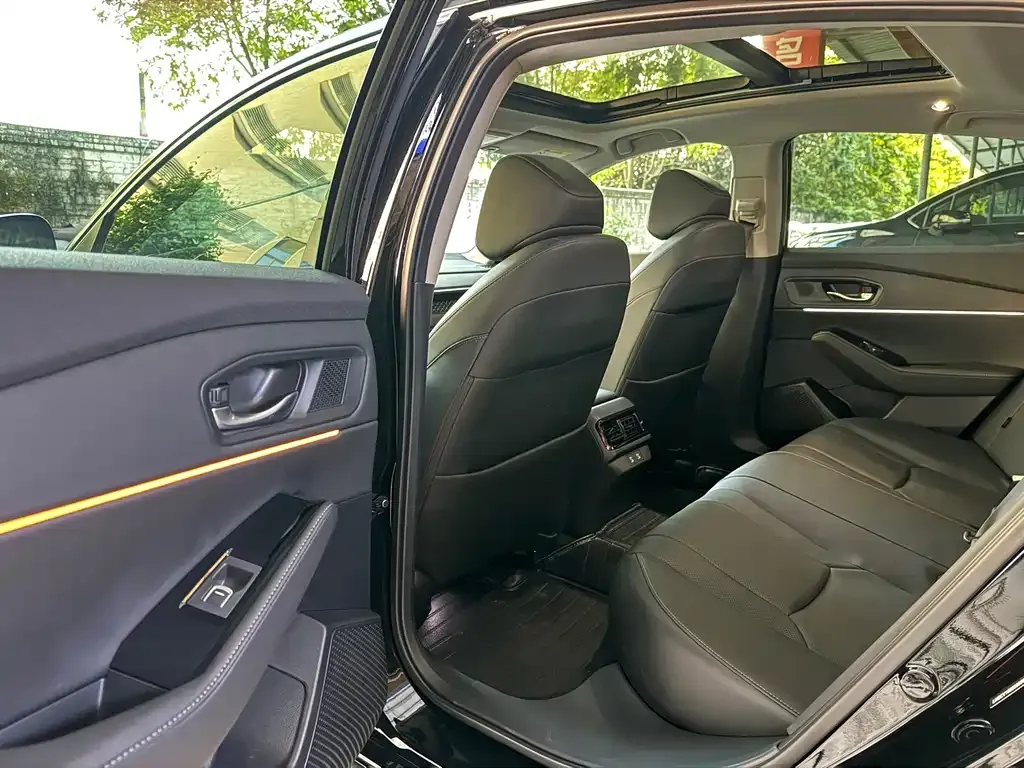 Honda Accord — фото 2