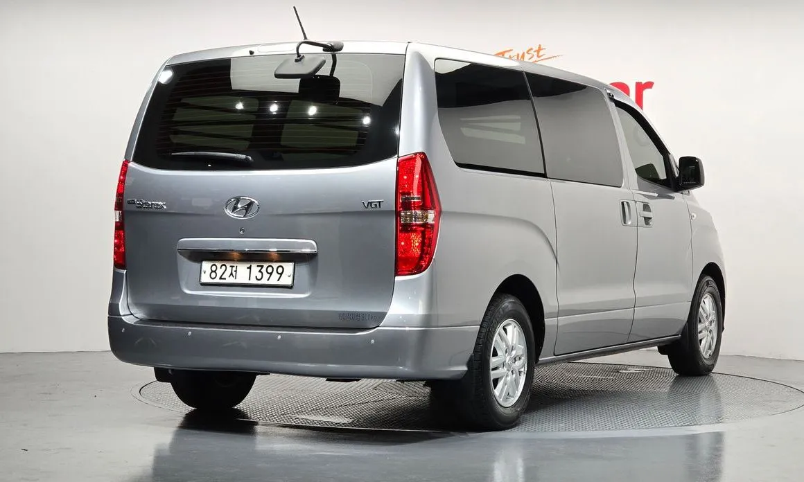 Hyundai Starex — фото 9