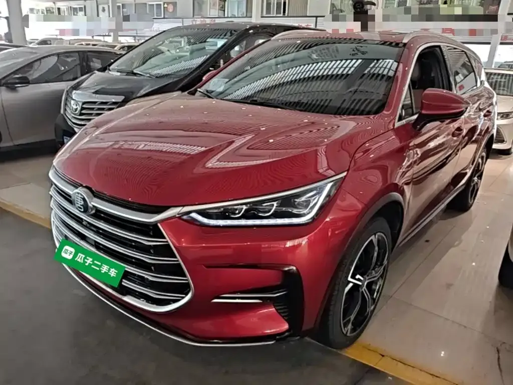 BYD Tang New Energy — фото 1