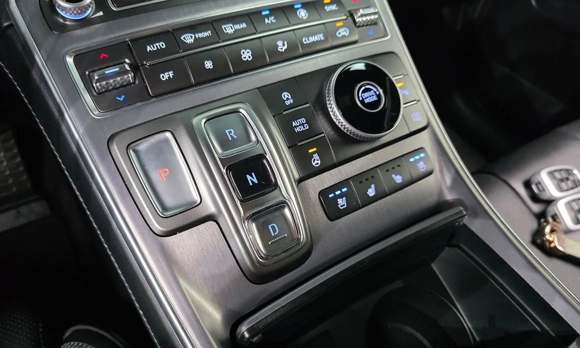Hyundai Santafe — фото 7