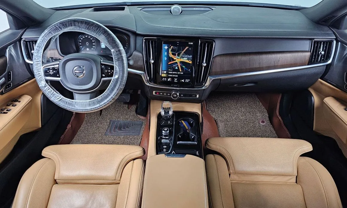 Volvo S90 — фото 10