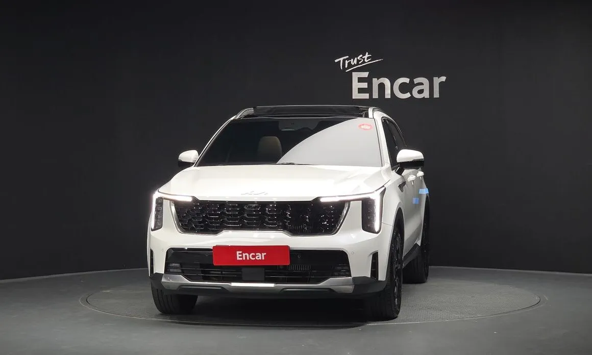 Kia Sorento — фото 5