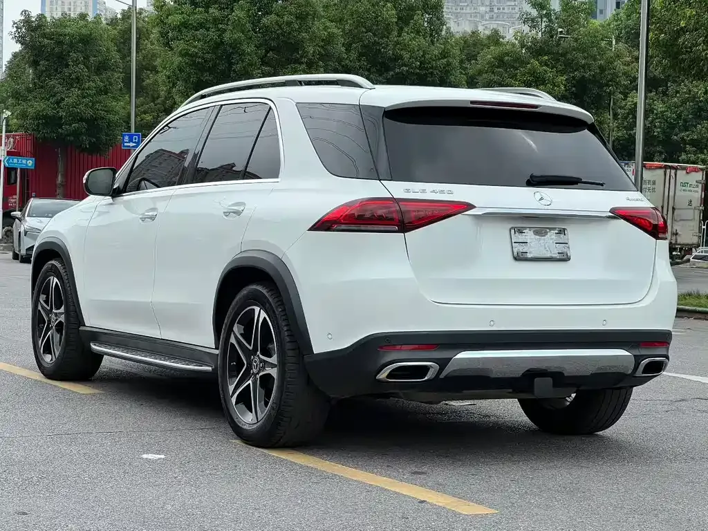 Mercedes-Benz GLE (Import) — фото 9
