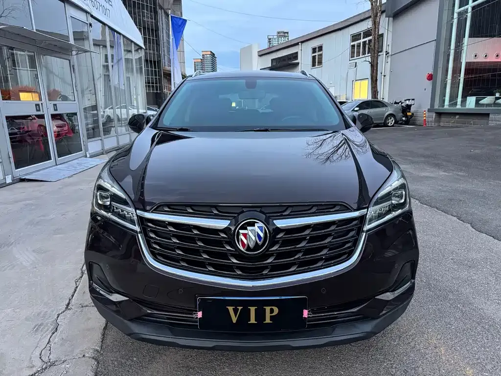 Buick Envision Plus — фото 5