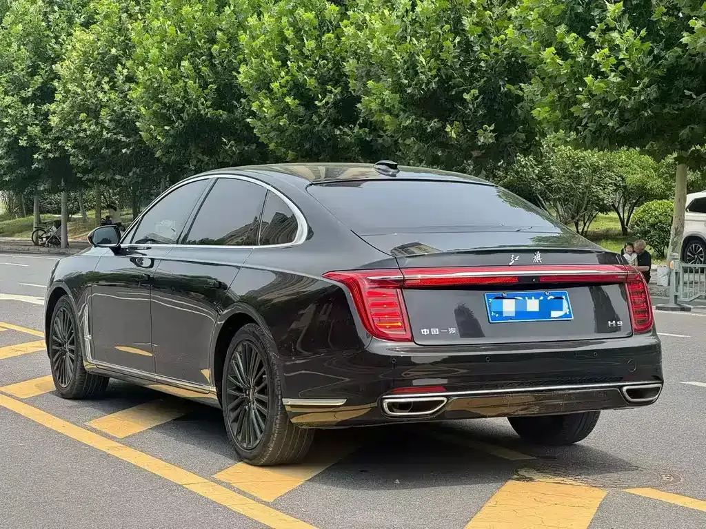 Hongqi H9 — фото 7