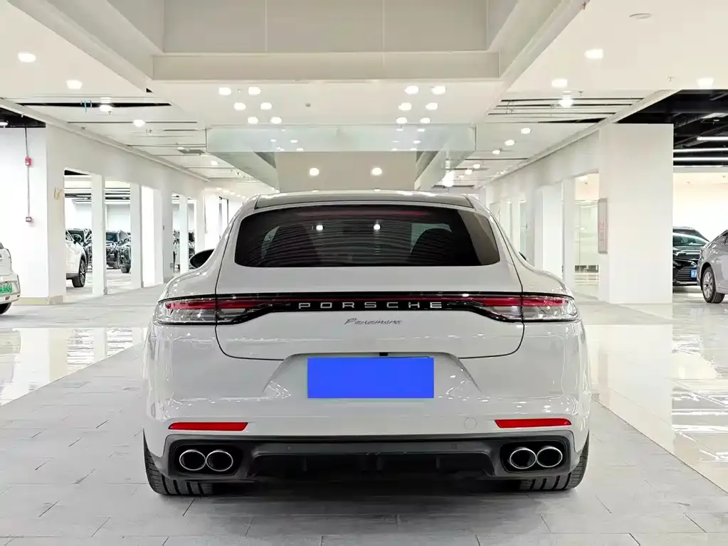 Porsche Panamera — фото 5
