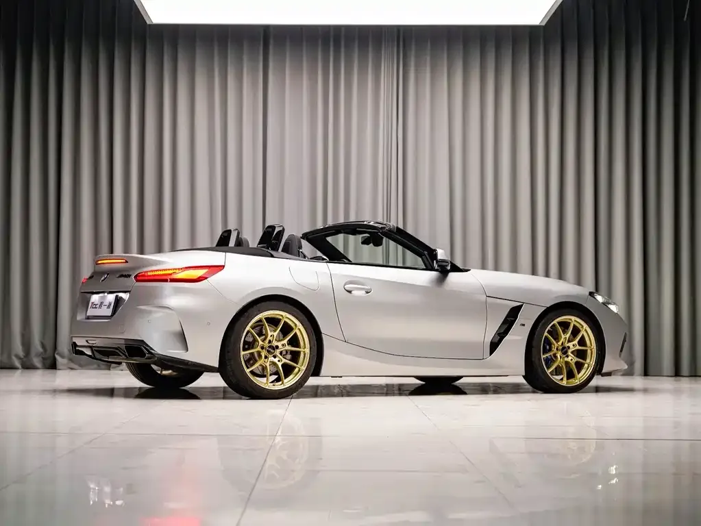 BMW Z4 — фото 10