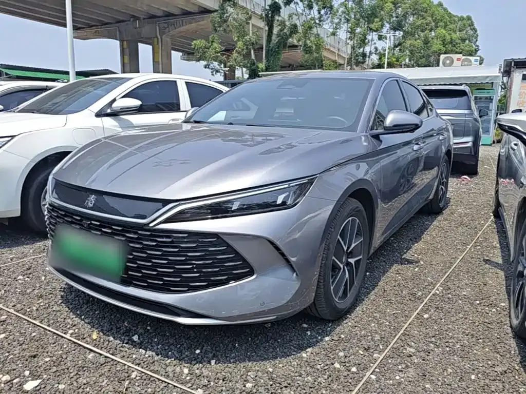 BYD Qin L — фото 1