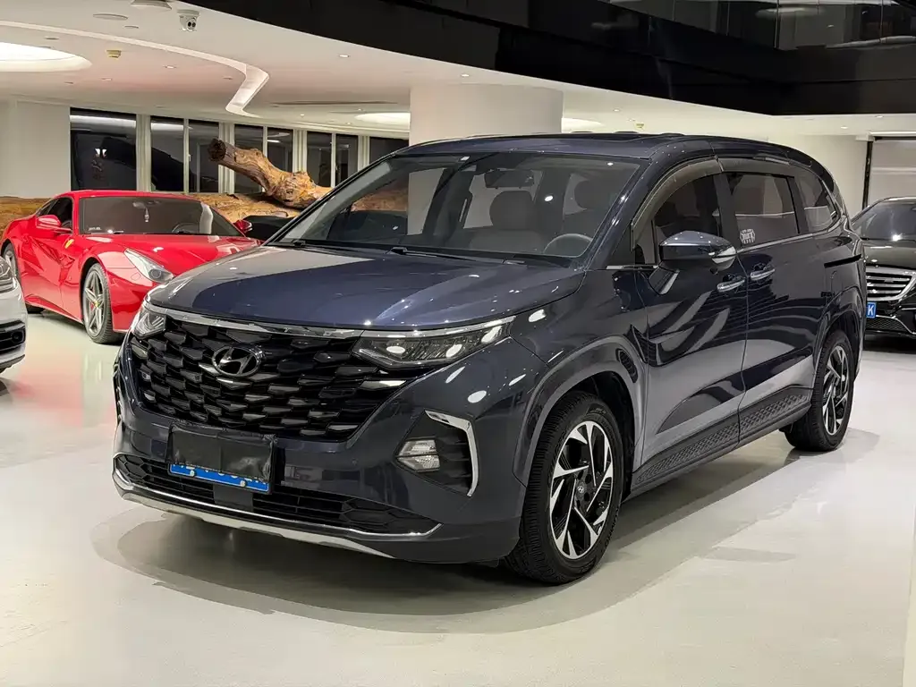 Hyundai Custo — фото 1