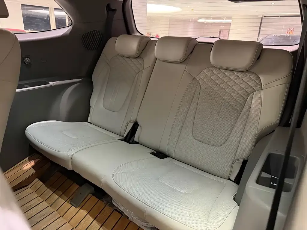 Hyundai Custo — фото 9