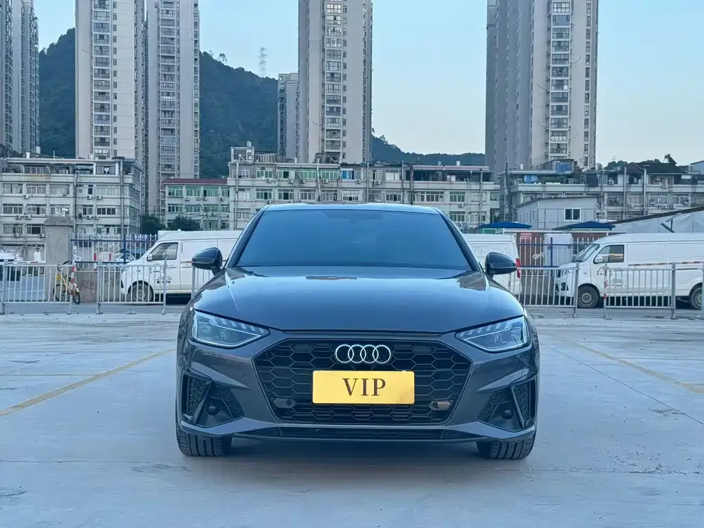 Audi A4L — фото 4