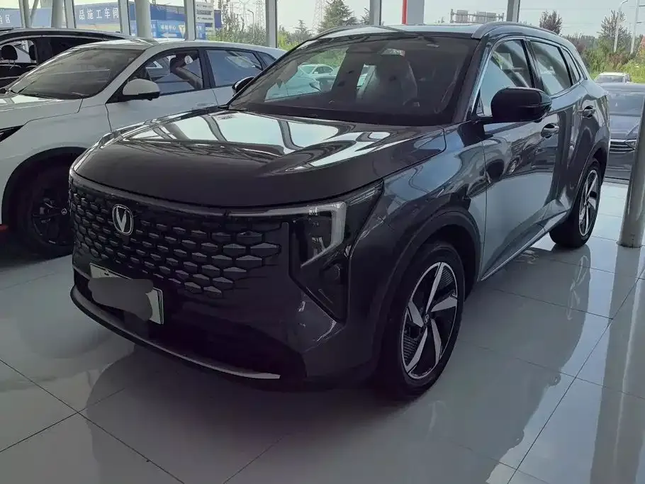 Changan CS55PLUS — фото 1