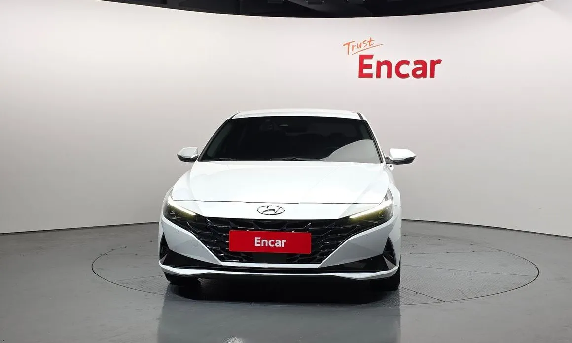 Hyundai AVANTE — фото 2