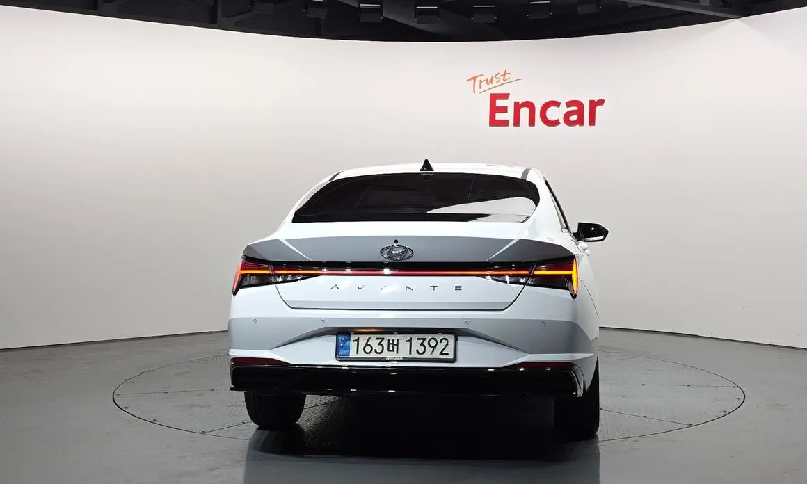 Hyundai AVANTE — фото 4
