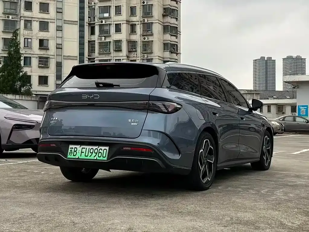 BYD Seal 06 DM-i Touring Edition — фото 9