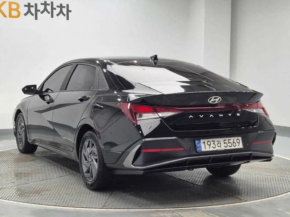 Hyundai AVANTE — фото 6