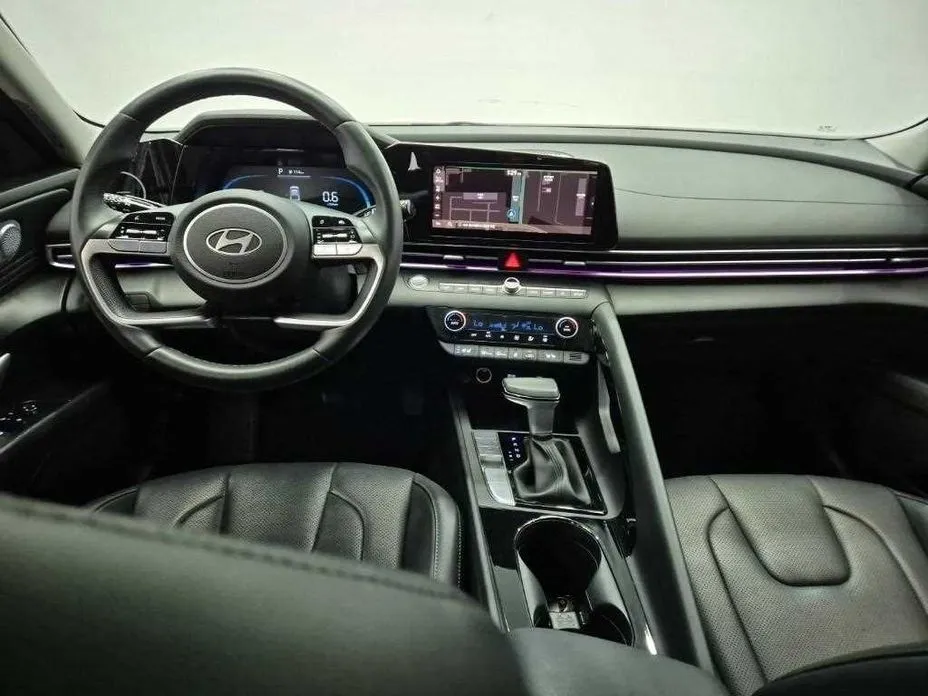 Hyundai AVANTE — фото 4