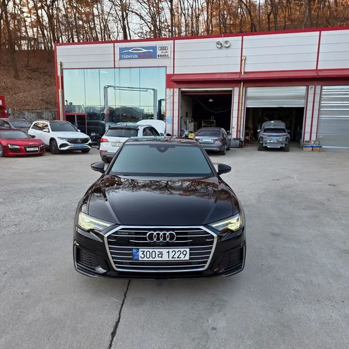 Audi A6 — фото 1