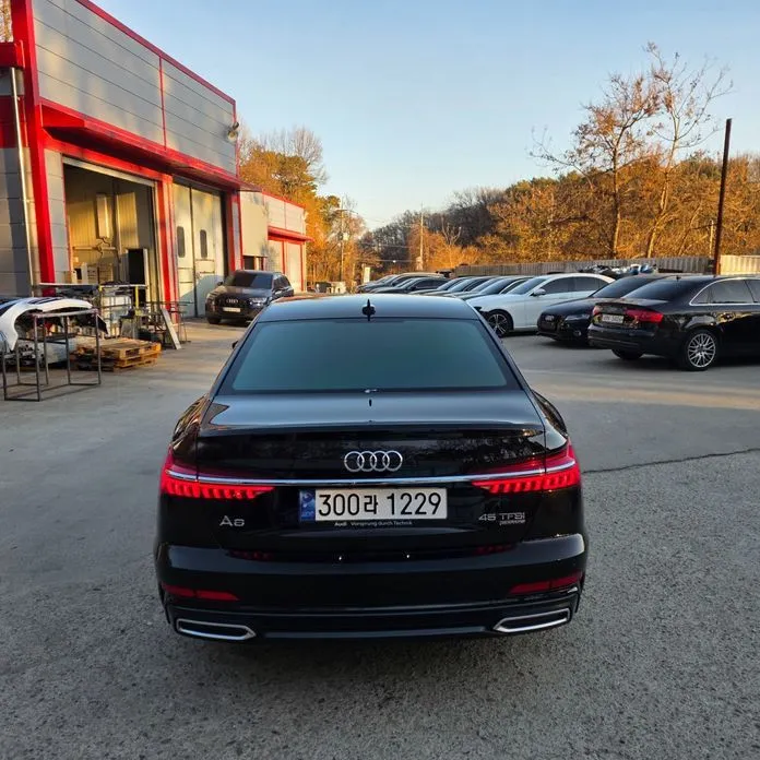 Audi A6 — фото 2