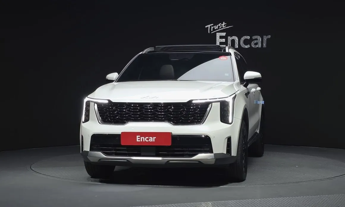 Kia Sorento — фото 3
