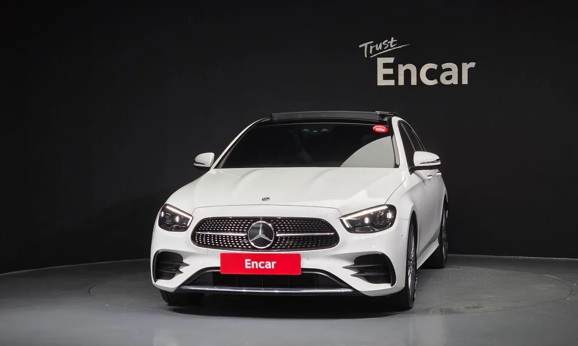 Mercedes-Benz E-Class — фото 4