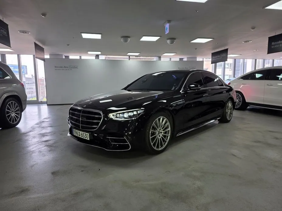 Mercedes-Benz S-Class — фото 1