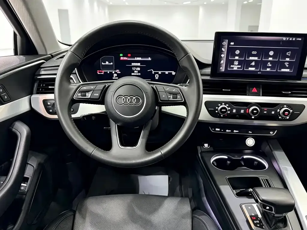 Audi A4L — фото 4