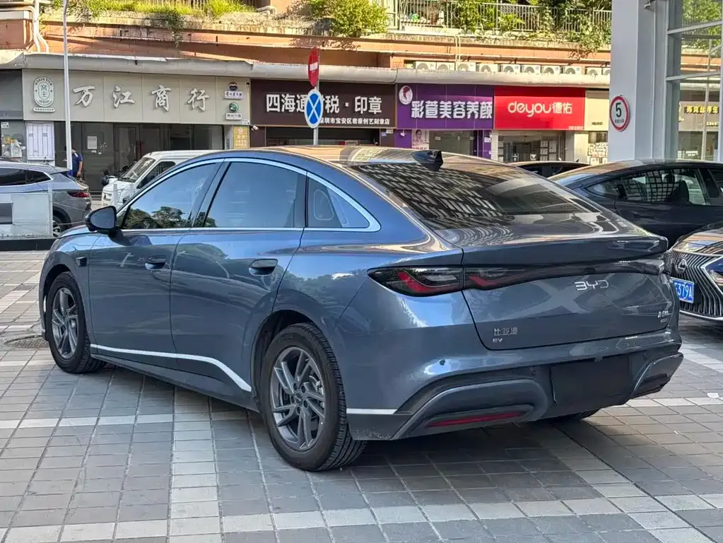 BYD Seal 06 — фото 10