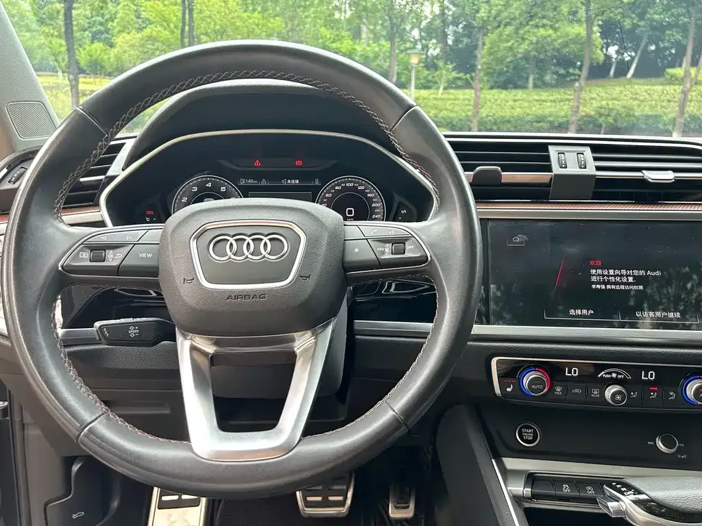 Audi Q3 — фото 5