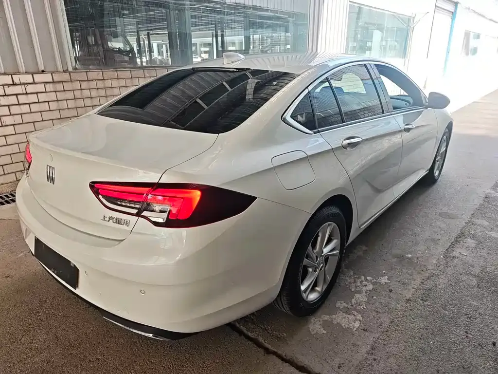 Buick Regal — фото 6