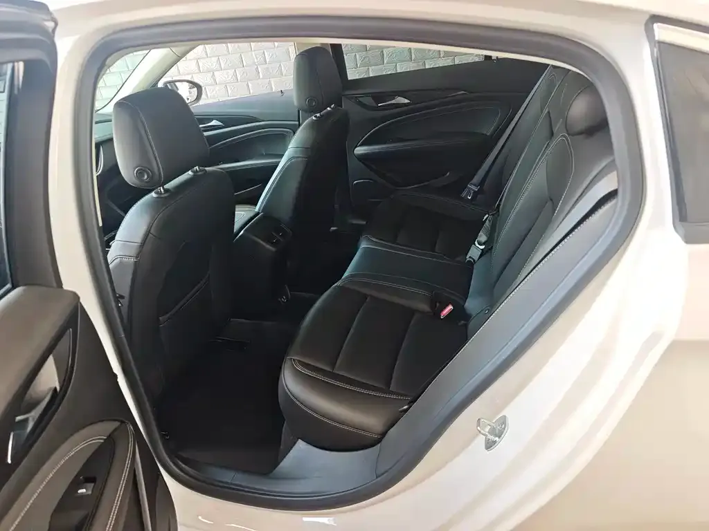 Buick Regal — фото 2