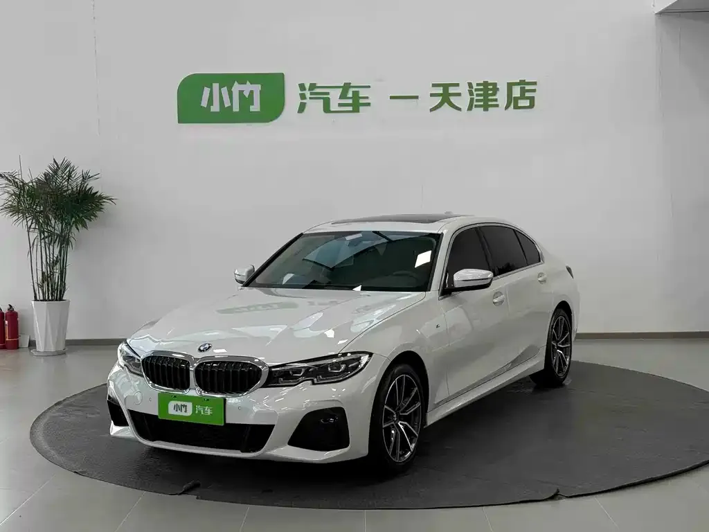 BMW 3 Series — фото 1