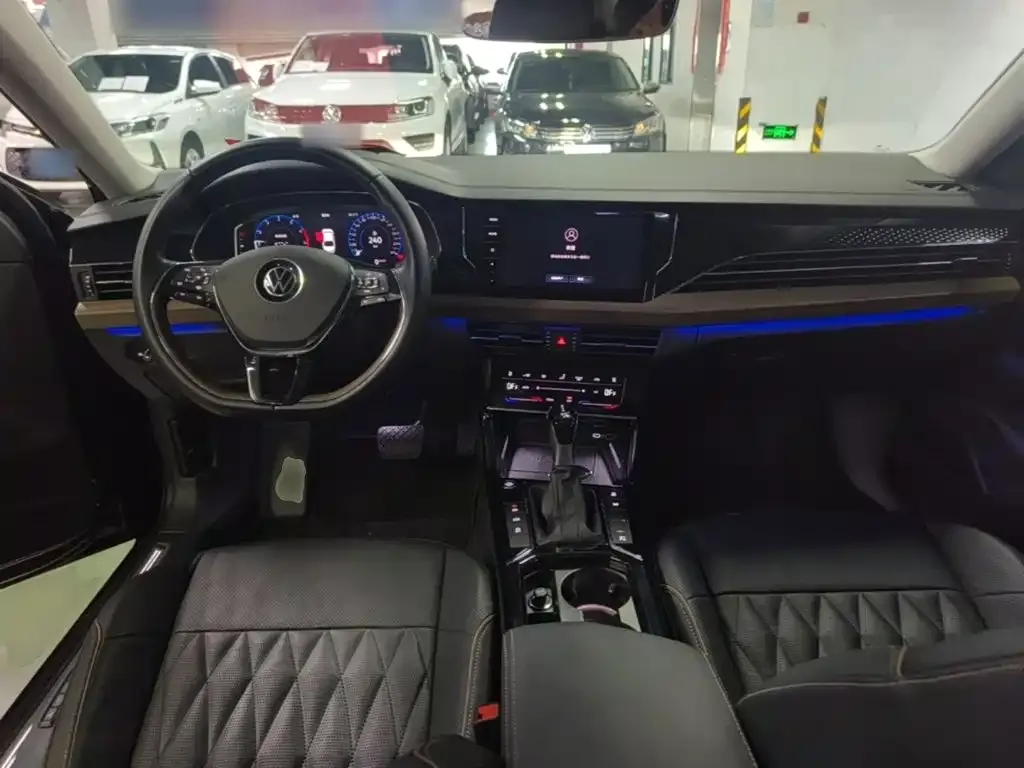 Volkswagen Passat — фото 5