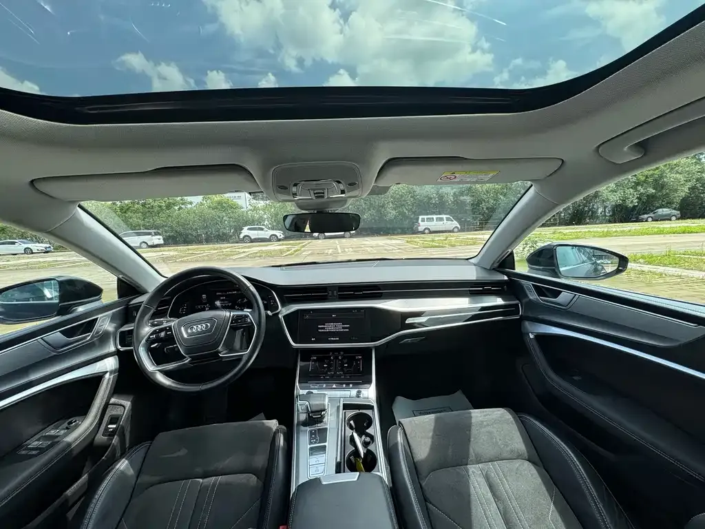 Audi A7L — фото 3