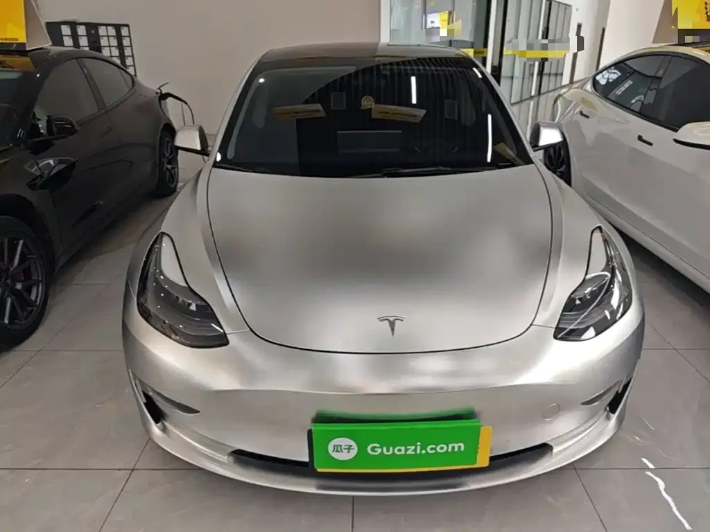 Tesla Model 3 — фото 6