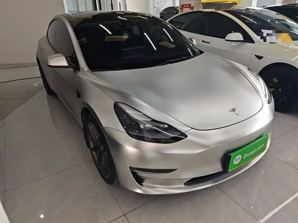 Tesla Model 3 — фото 9