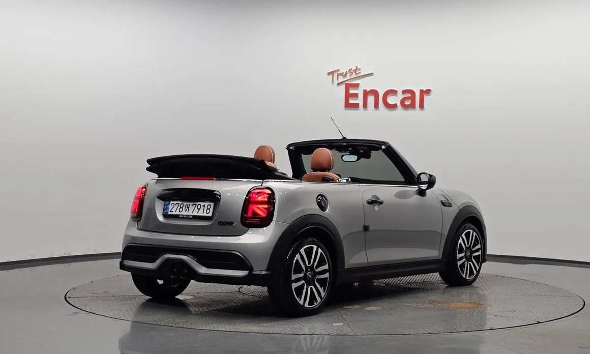 Mini Cooper Convertible — фото 4