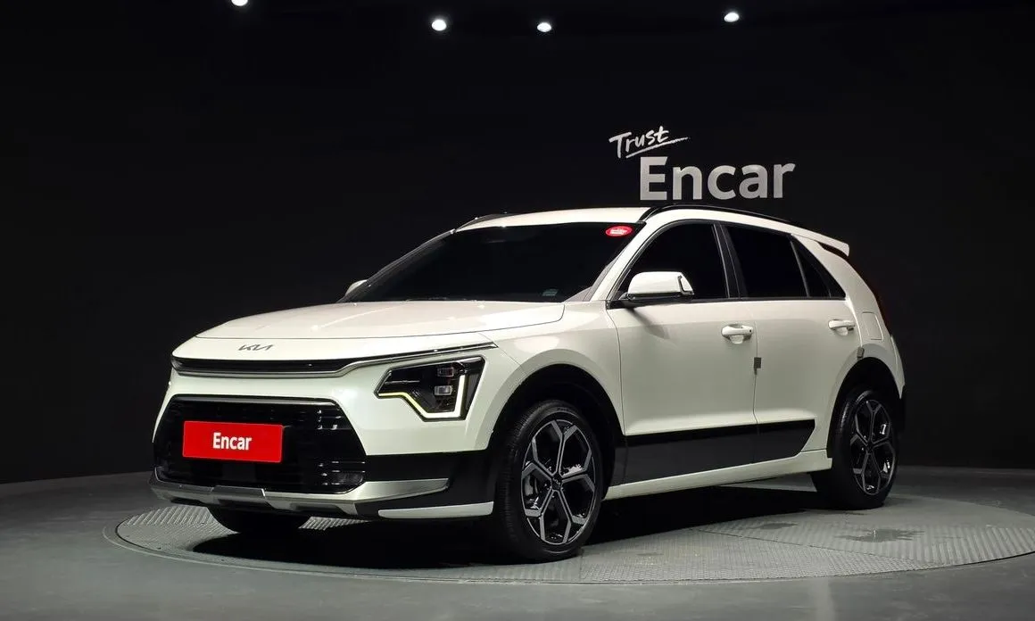 Kia Niro — фото 1