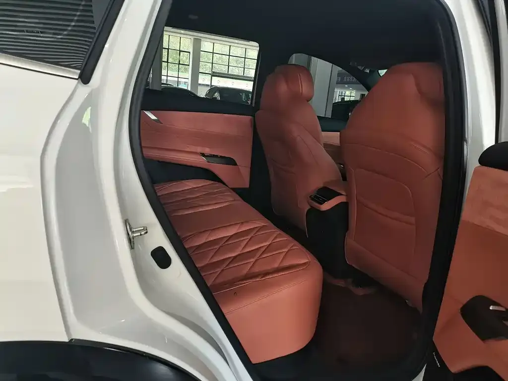 Changan CS75PLUS — фото 6