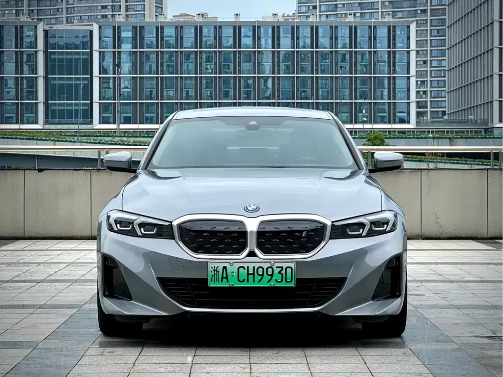 BMW i3 — фото 3