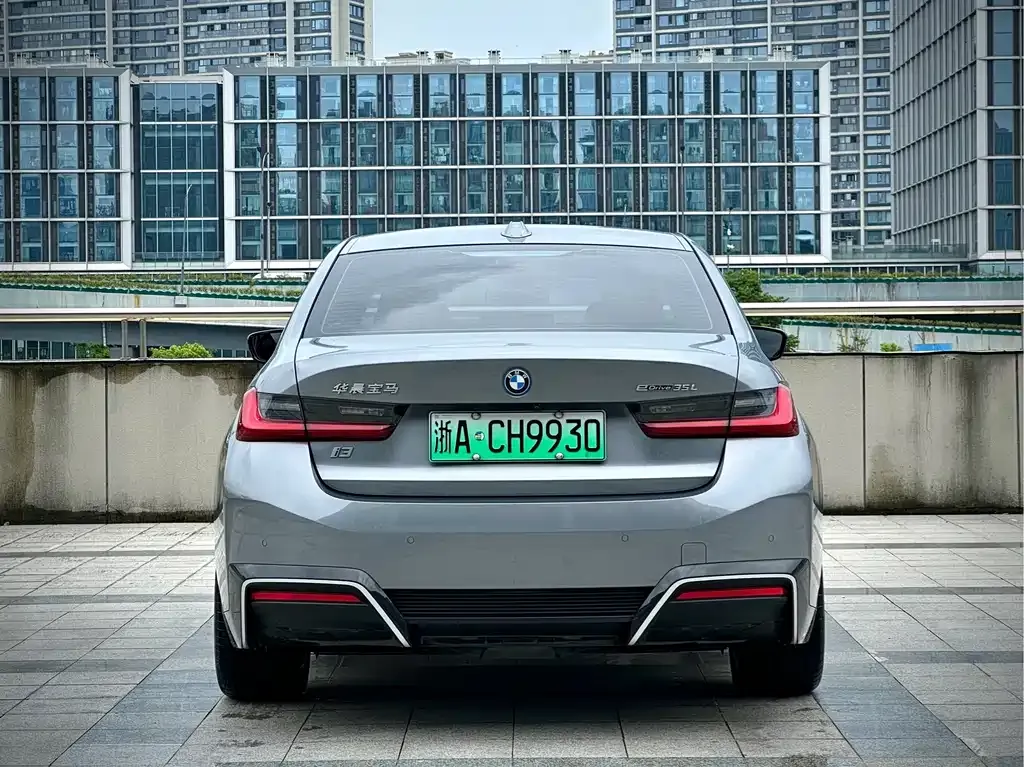 BMW i3 — фото 8
