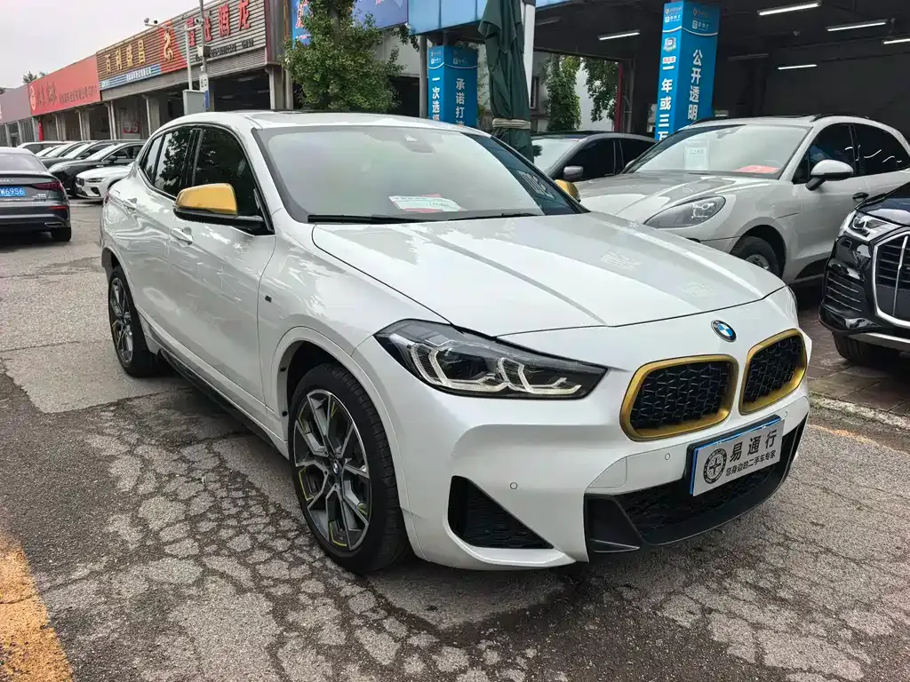 BMW X2 — фото 9
