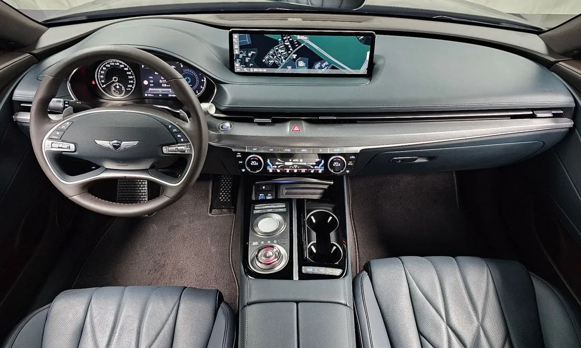 Genesis G80 — фото 10