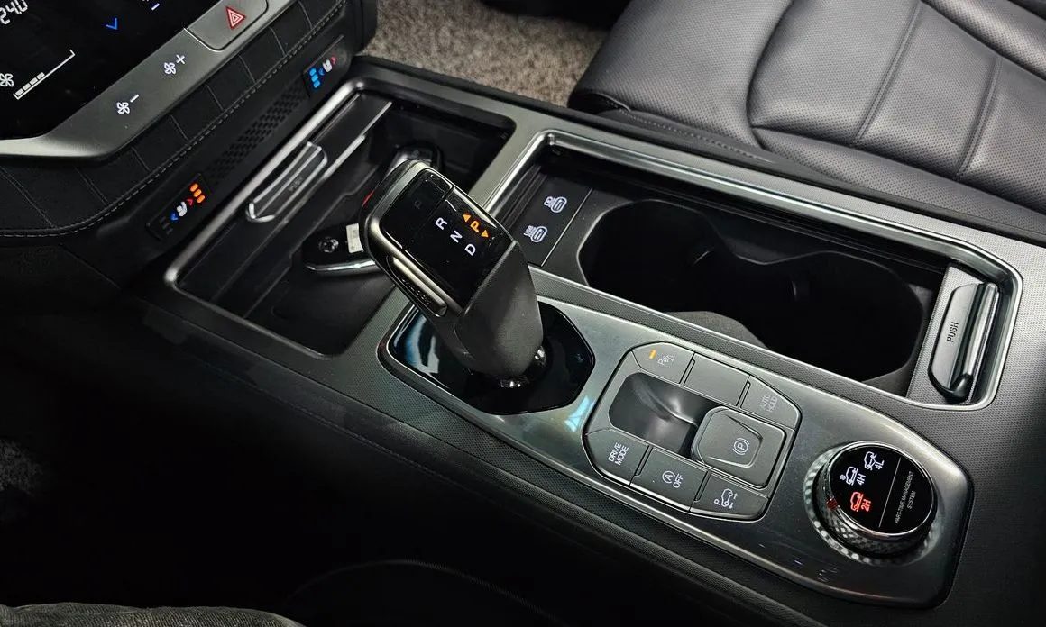 KG Mobility (Ssangyong) Rexton — фото 6