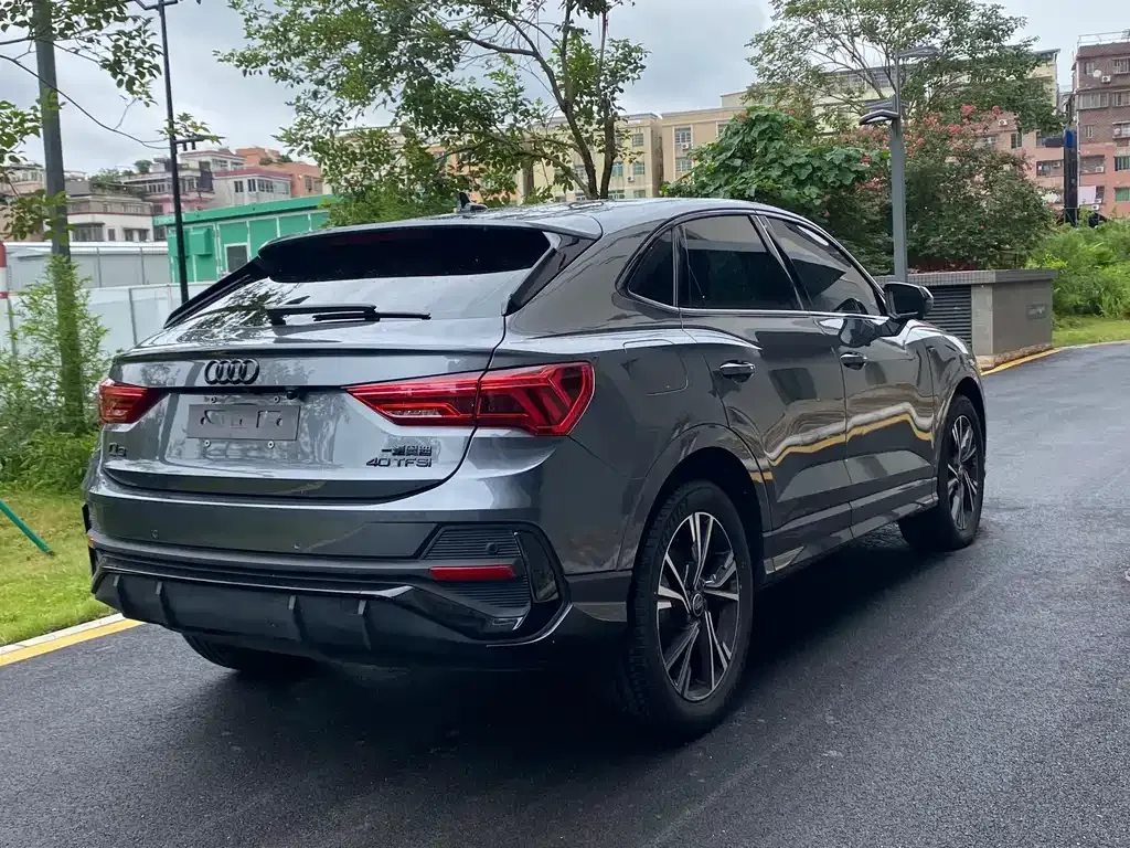 Audi Q3 Sportback — фото 4