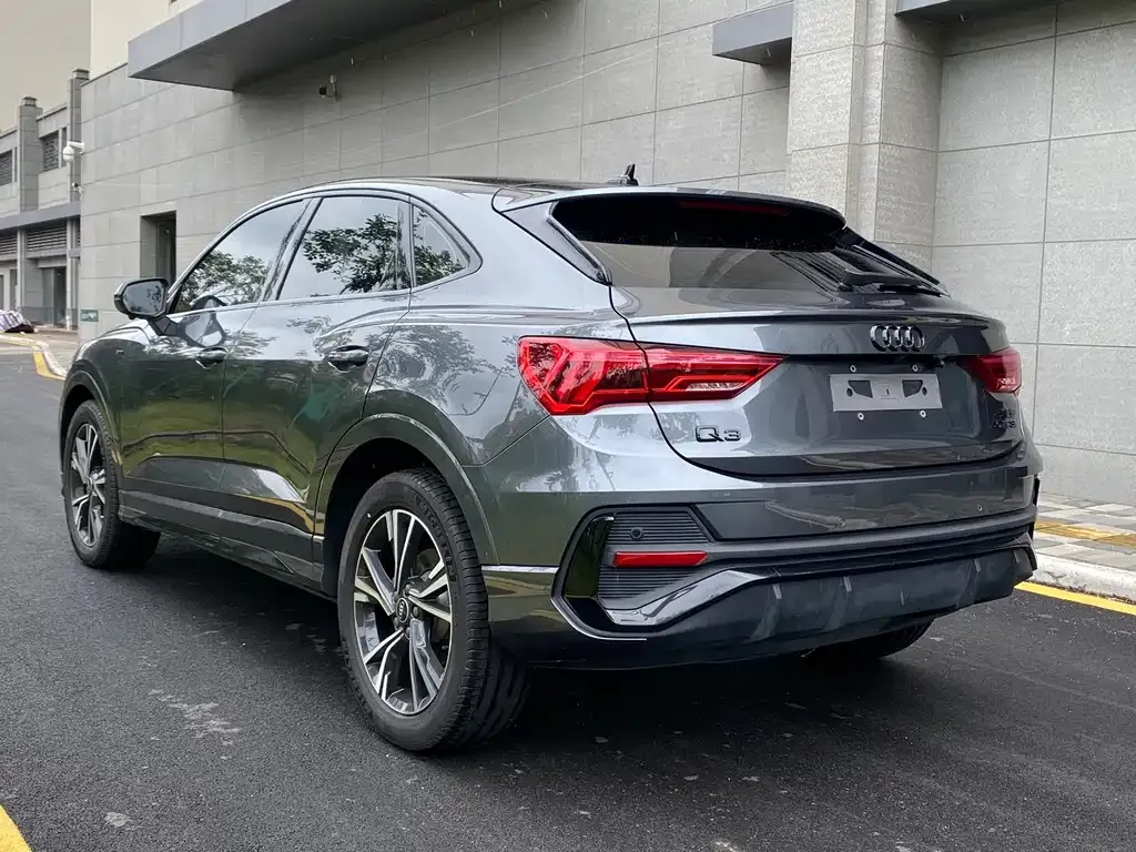 Audi Q3 Sportback — фото 6