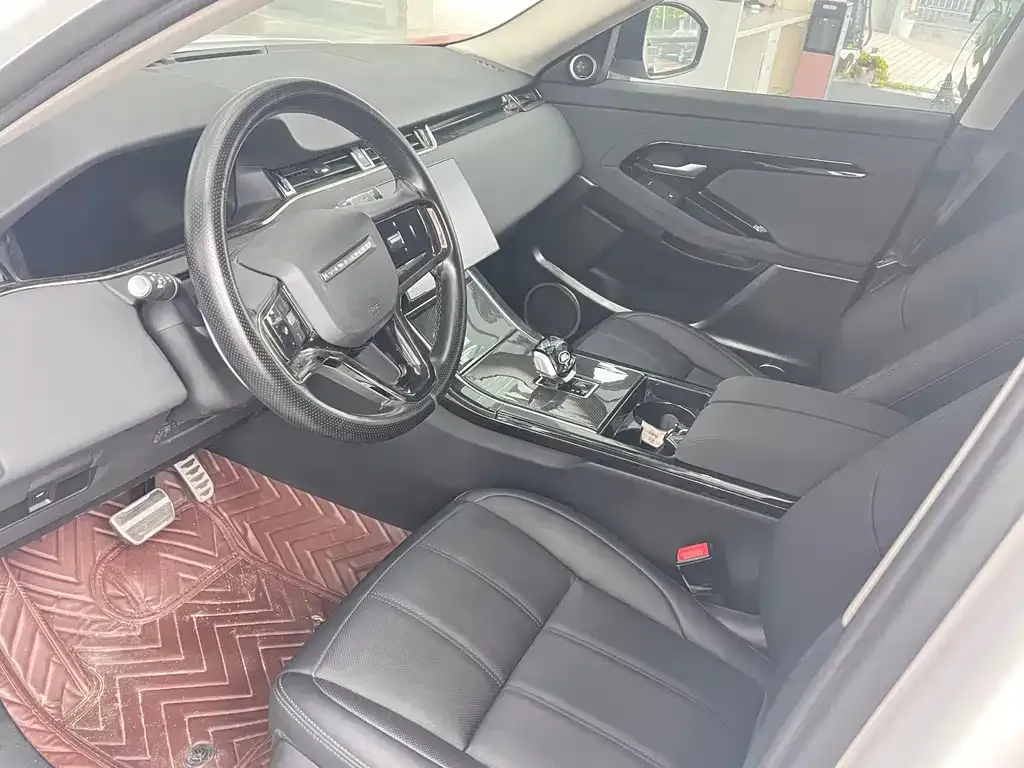 Land Rover Evoque — фото 5