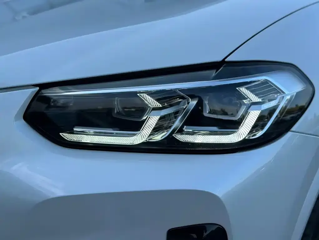 BMW X3 — фото 2